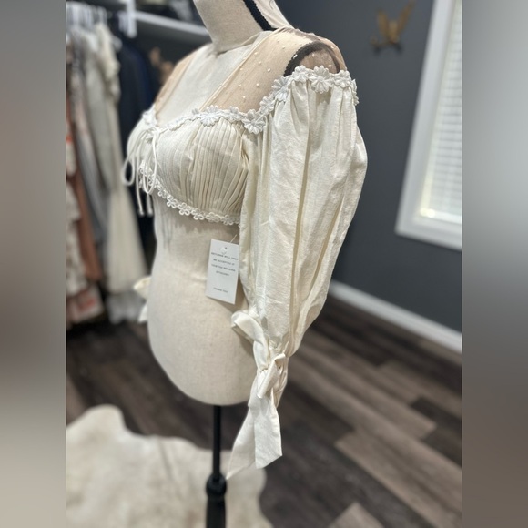 Rare NWT For Love And Lemons Creamsicle Crop Top Linen Embroidered Medium Sheer - Picture 7 of 13